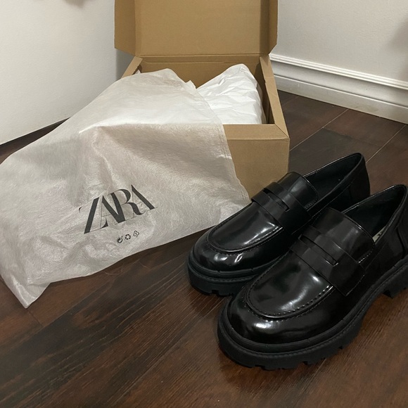 SOLD - Picture 4 of 5